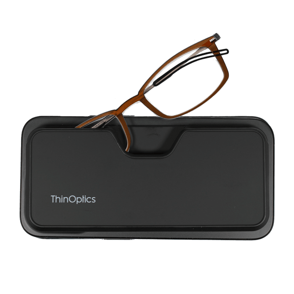 Brooklyn Full Frame Reading Glasses + MagSafe® Connect Case