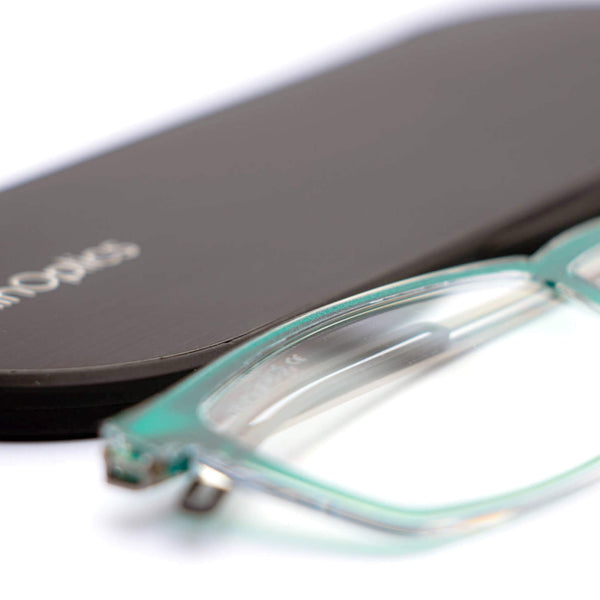 Brooklyn Full Frame Reading Glasses + Milano Case